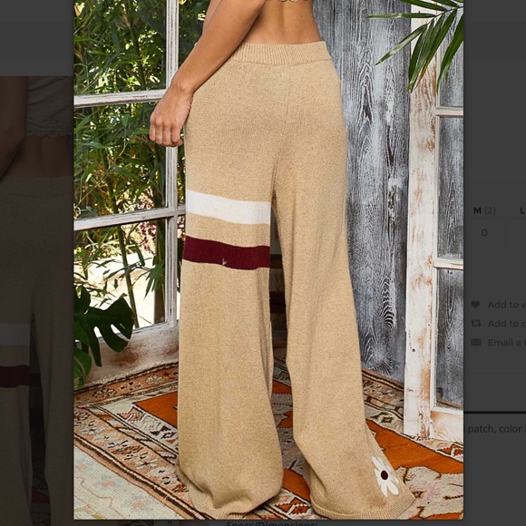 POL “ TARZANA “ POL Two Piece Color Block Sweater Set with Floral Detail - Picture 8 of 10